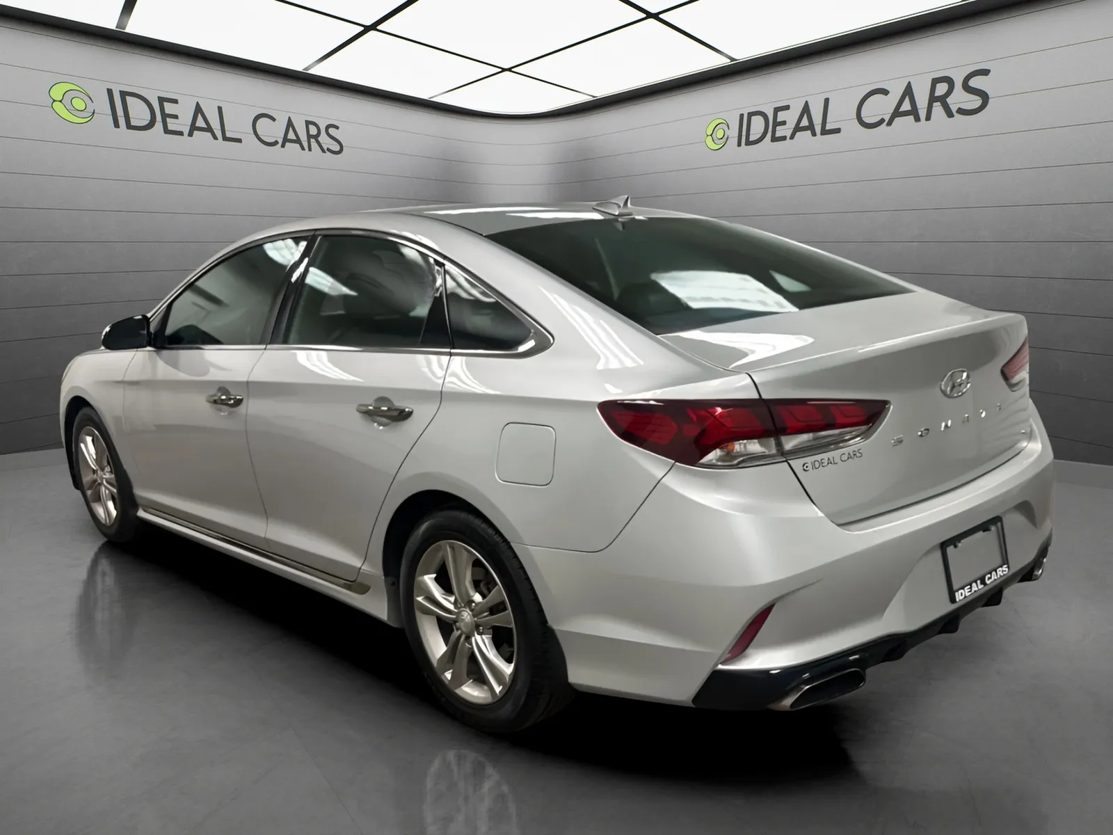 Hyundai Sonata photo 7