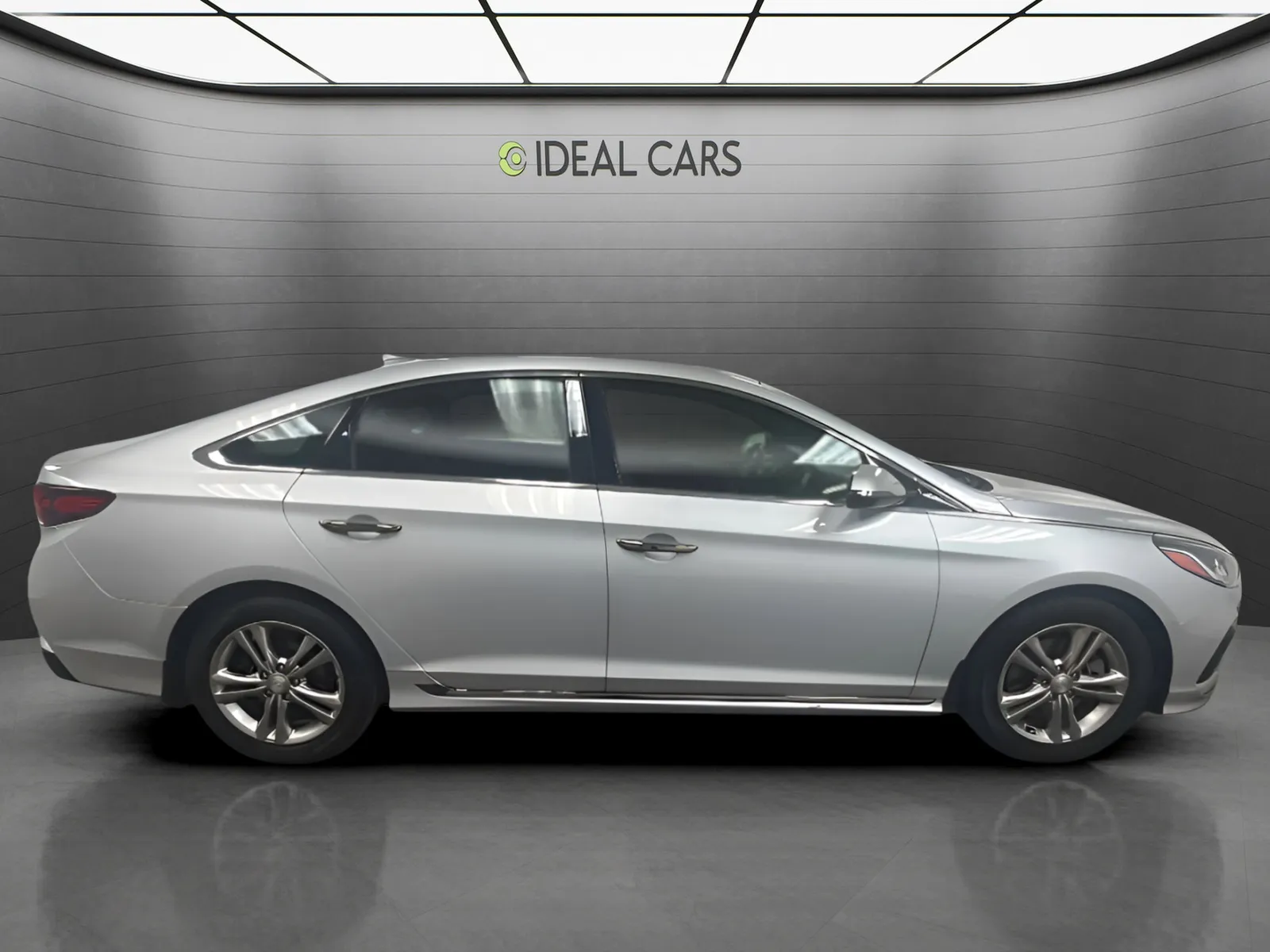 Hyundai Sonata photo 4