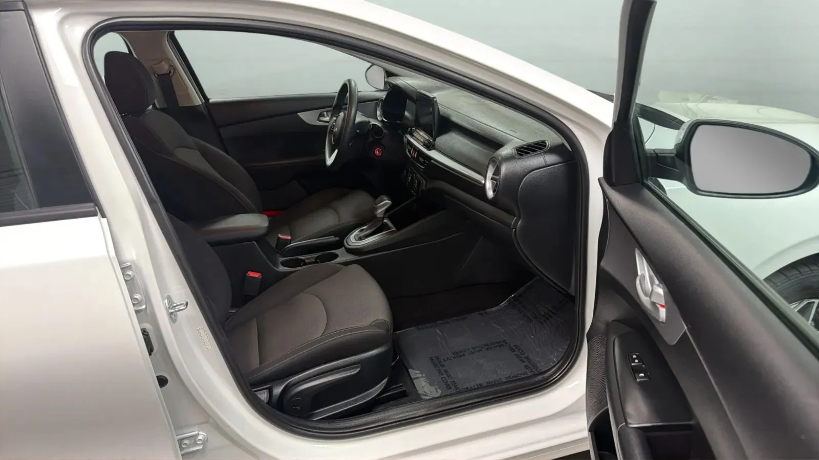 Kia Forte photo 21