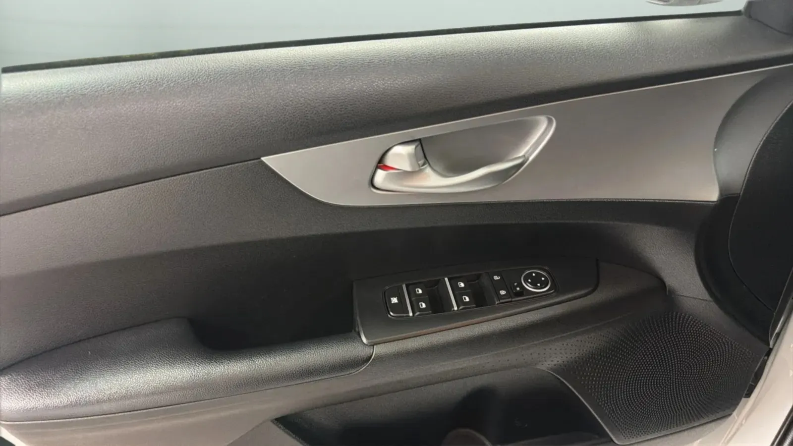 Kia Forte photo 16