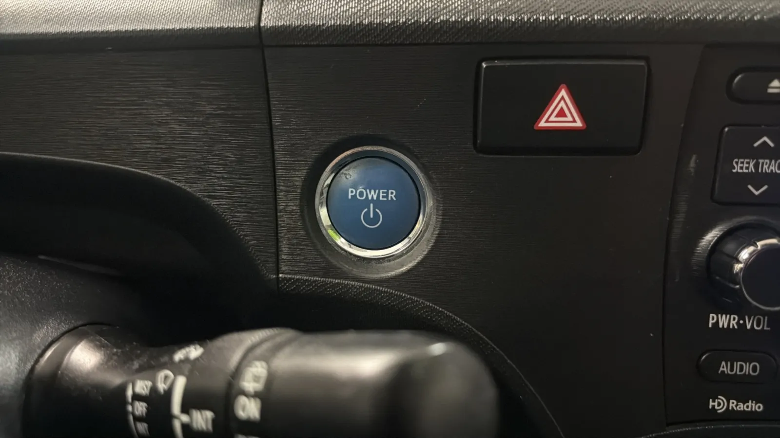 Toyota Prius C photo 15