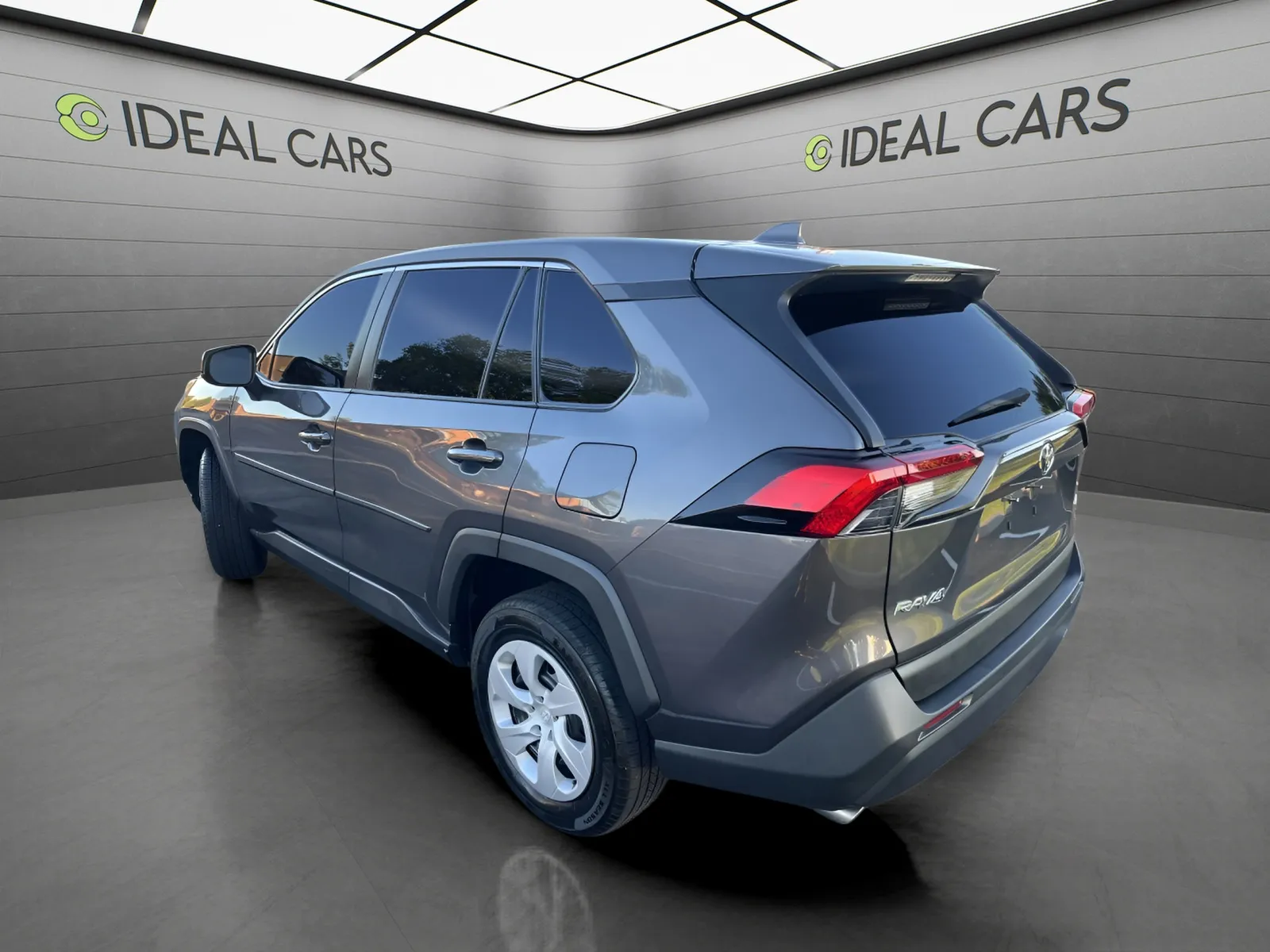 Toyota RAV4 photo 6