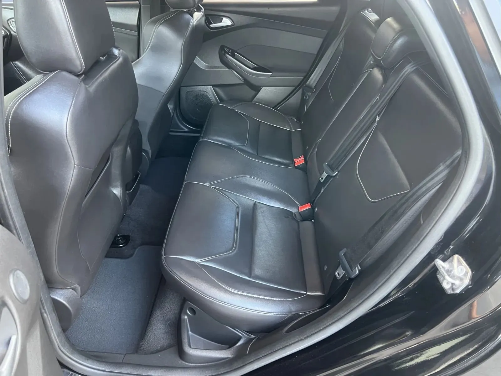 Ford Focus photo 10