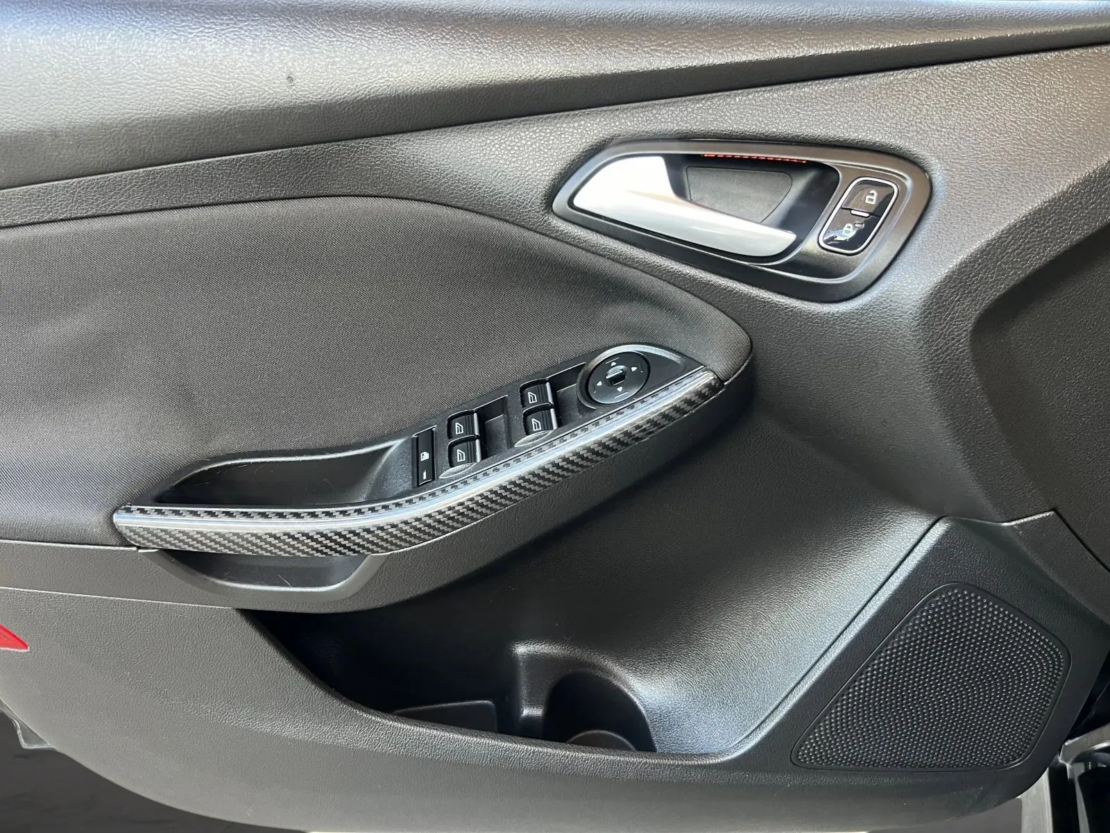 Ford Focus photo 14
