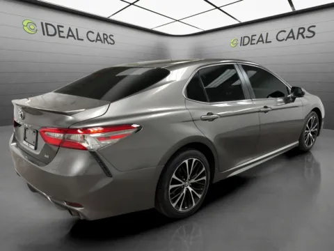 More photos of 2018 Toyota Camry SE at Ideal Cars - at Gilbert Rd, AZ