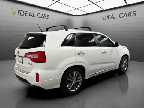 More photos of 2014 Kia Sorento SX Limited at Ideal Cars - at Gilbert Rd, AZ