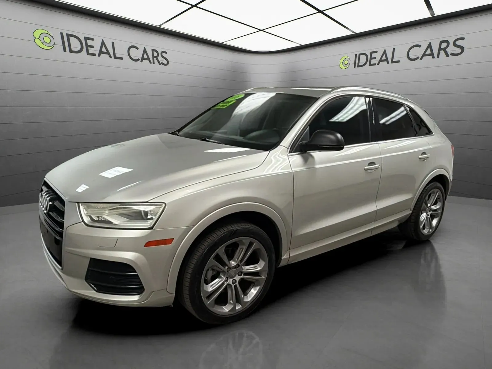 Silver 2016 Audi Q3 2.0T Premium Plus for sale in Mesa, AZ
