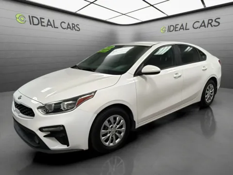 White 2020 Kia Forte FE for sale in Mesa, AZ