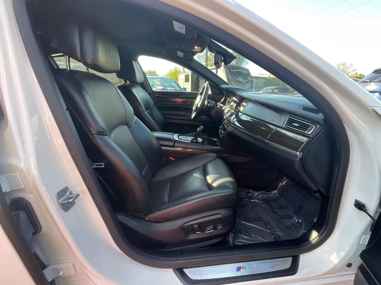 2015 BMW 7 Series 750i - Photo 11