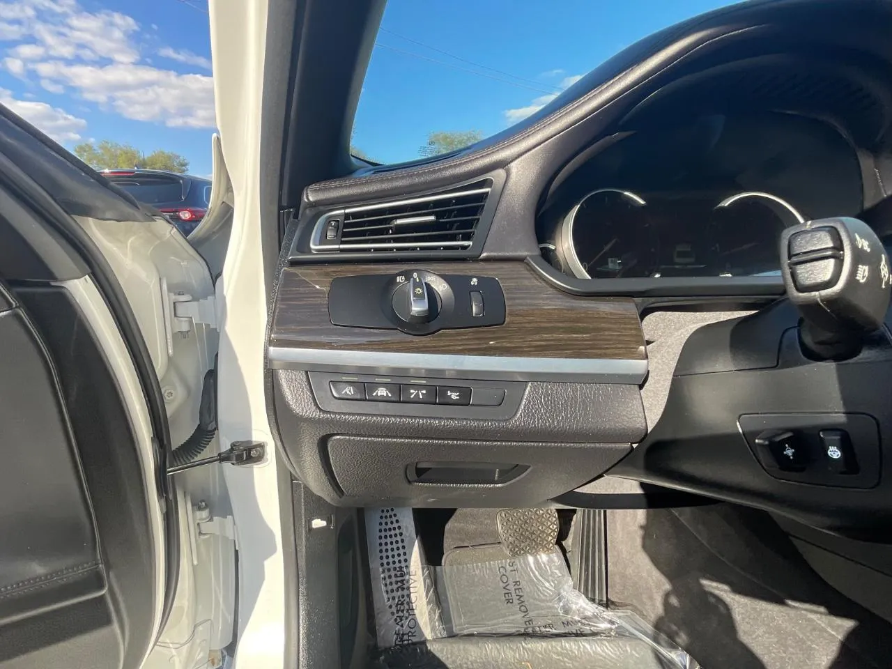 2015 BMW 7 Series 750i - Photo 19