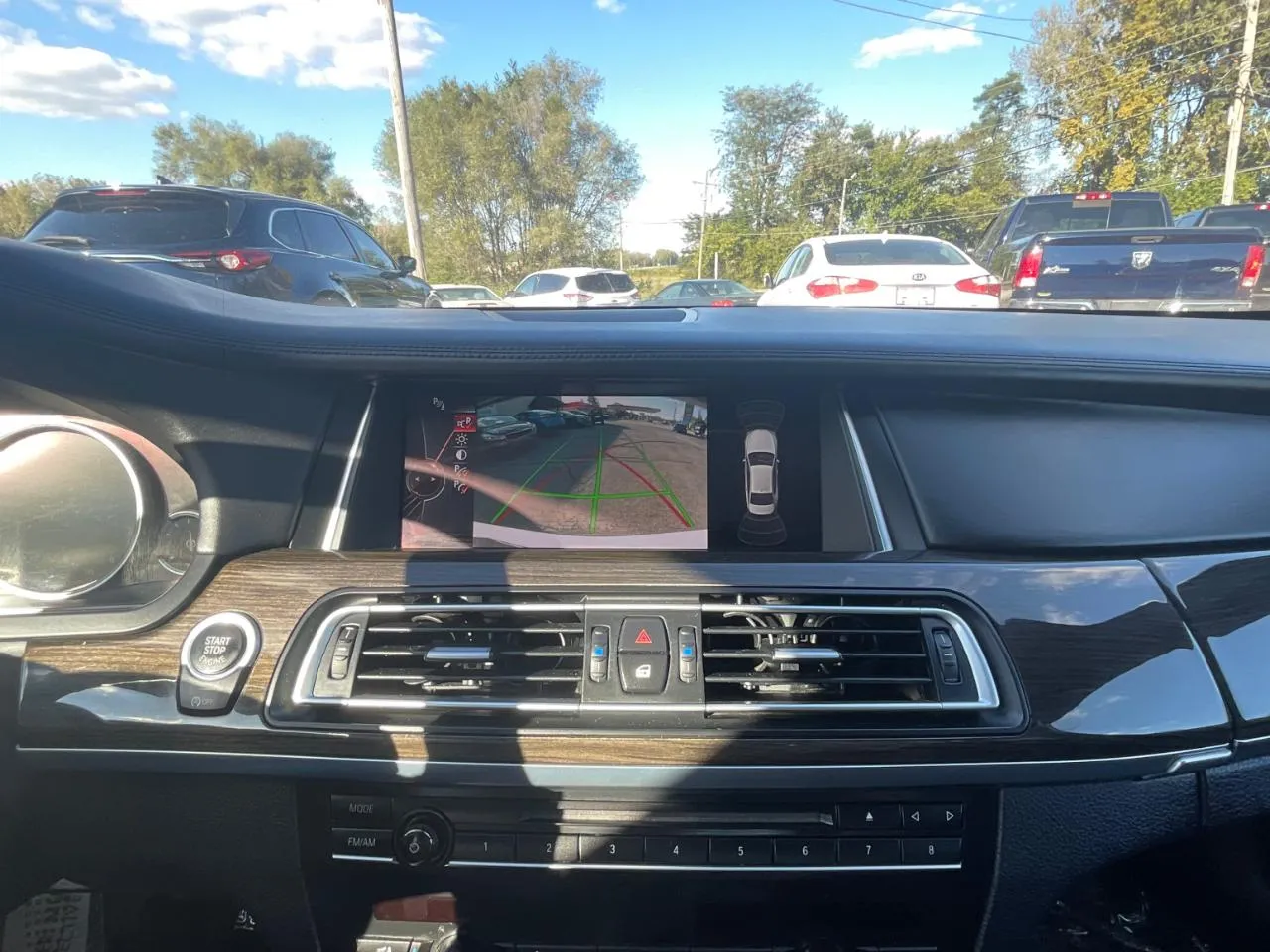 2015 BMW 7 Series 750i - Photo 21