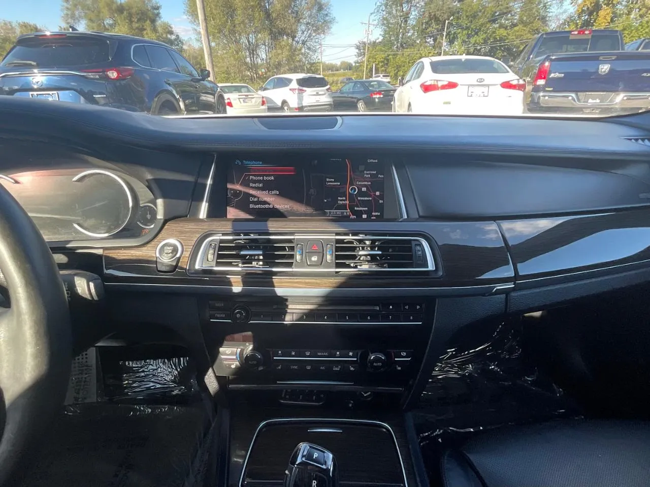2015 BMW 7 Series 750i - Photo 23
