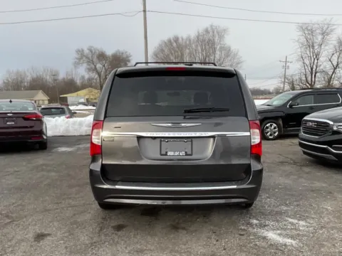 More photos of 2015 Chrysler Town & Country Touring at Green Light Auto - 25th St., IN