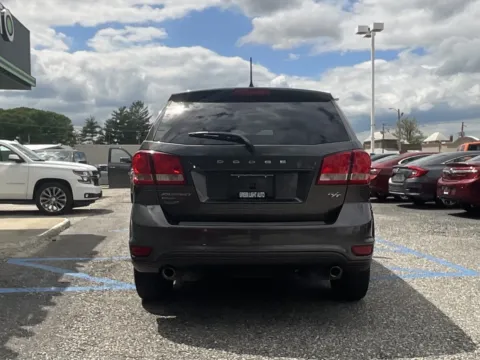 More photos of 2016 Dodge Journey R/T at Green Light Auto - 25th St., IN