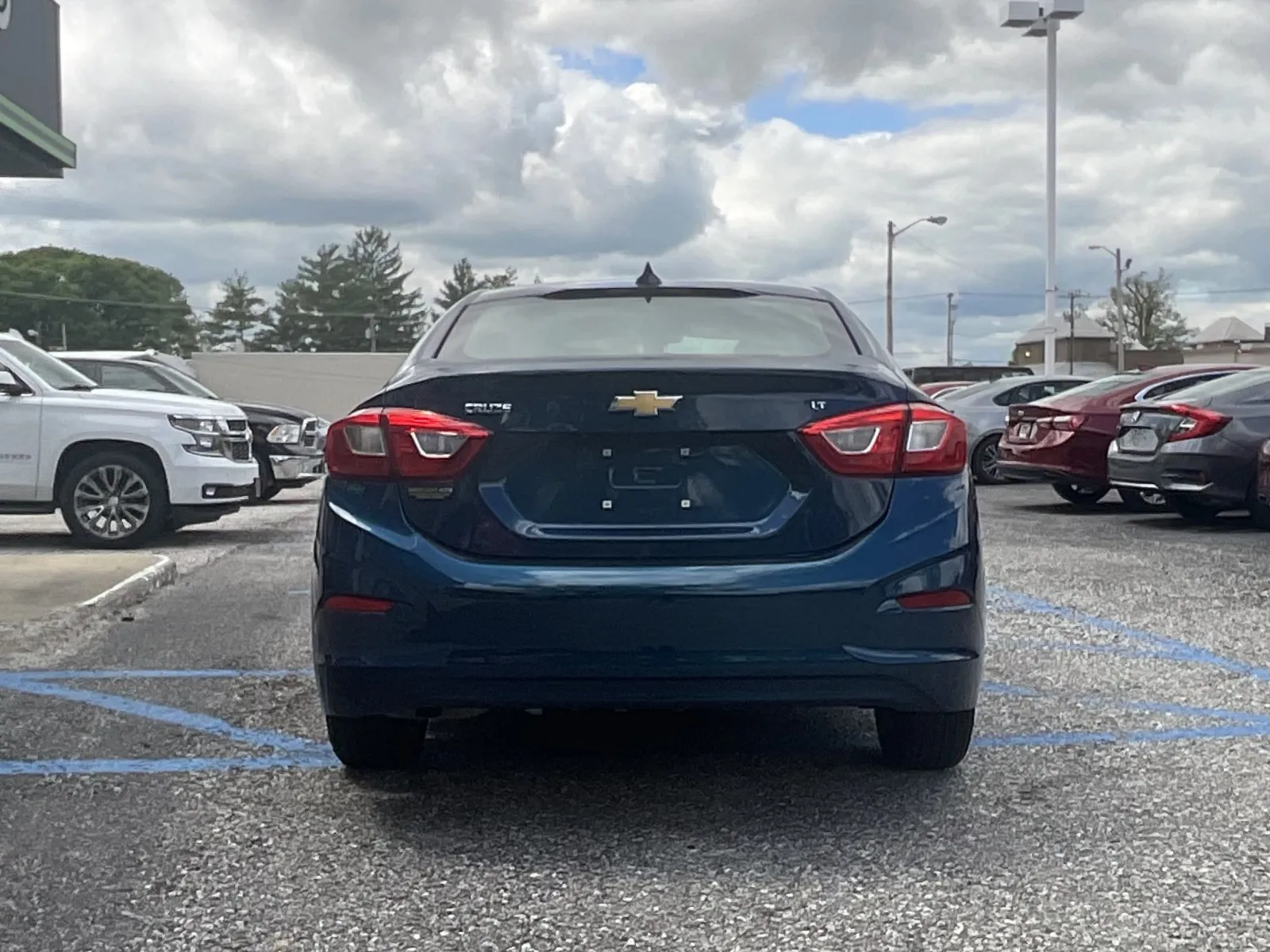 2019 Chevrolet Cruze LT - Photo 5