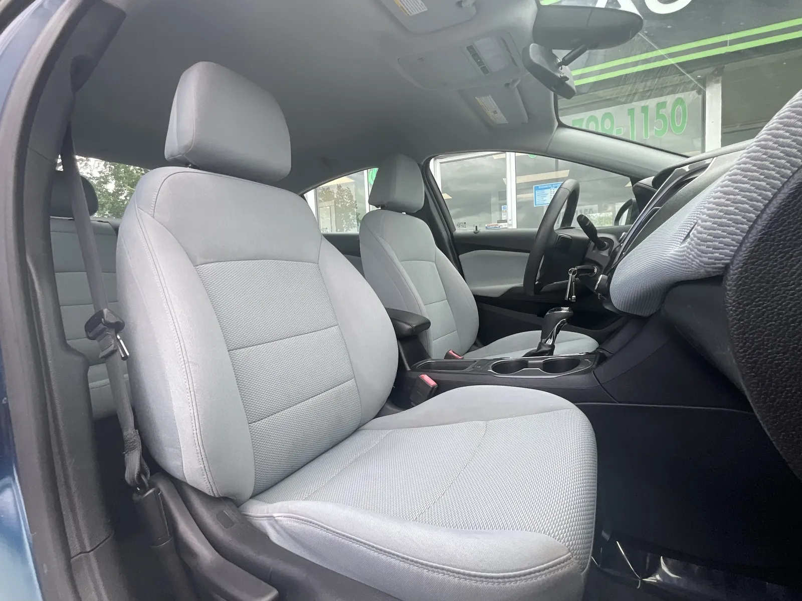 2019 Chevrolet Cruze LT - Photo 13