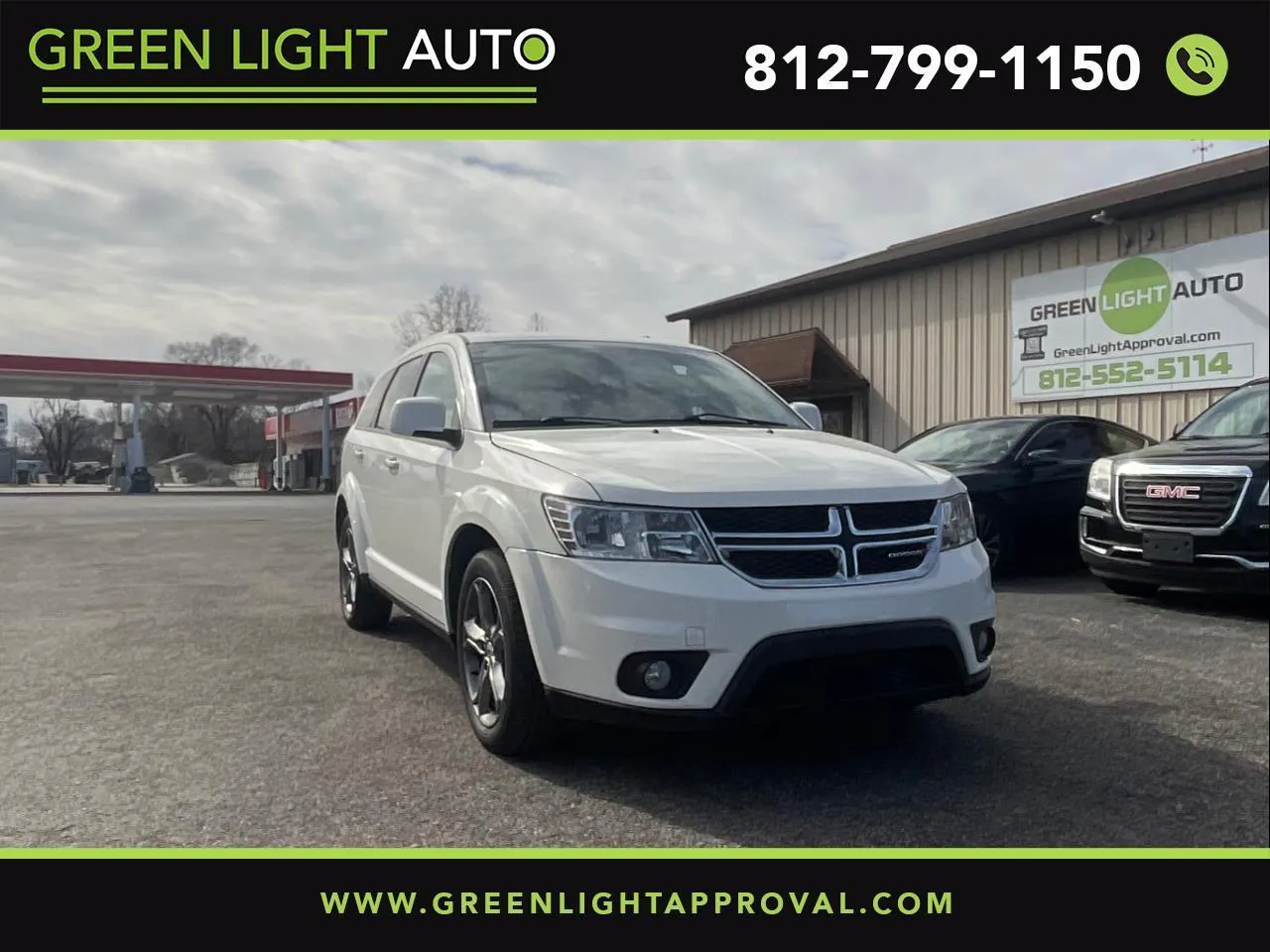 White 2018 Dodge Journey Crossroad for sale in Columbus, IN