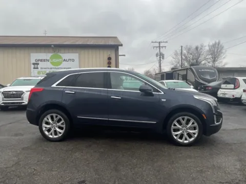 Photos of 2019 Cadillac Xt5 Luxury for sale in Columbus, IN at Green Light Auto - Jonesville Road