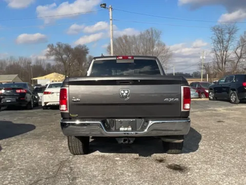 More photos of 2016 Ram 1500 Laramie at Green Light Auto - Jonesville Road, IN