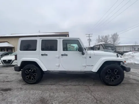 Photos of 2018 Jeep Wrangler Jk Unlimited Altitude for sale in Columbus, IN at Green Light Auto - Jonesville Road