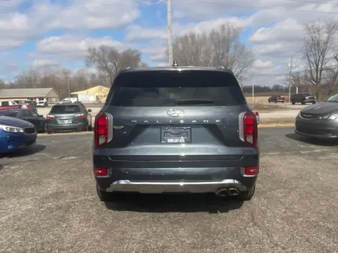 More photos of 2020 Hyundai Palisade Limited at Green Light Auto - Jonesville Road, IN