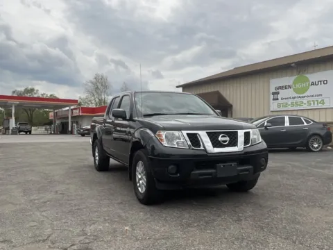 Black 2019 Nissan Frontier SV for sale in Columbus, IN
