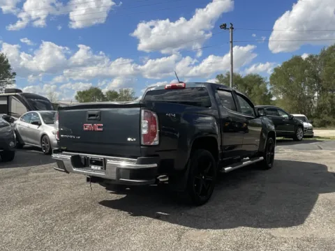 More photos of 2019 GMC Canyon SLE at Green Light Auto - Jonesville Road, IN