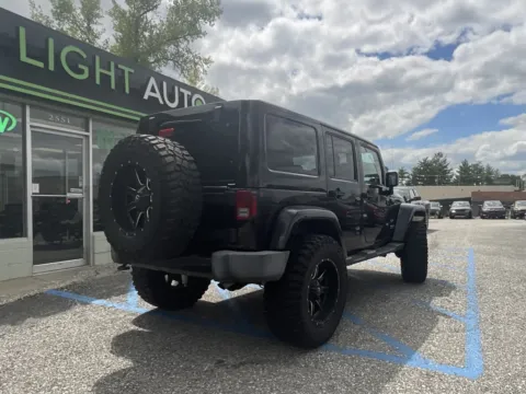 More photos of 2017 Jeep Wrangler Unlimited Sahara at Green Light Auto - Jonesville Road, IN