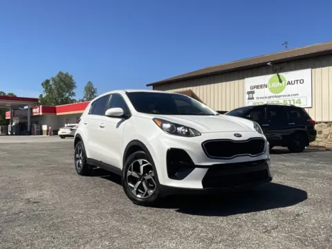 White 2021 KIA Sportage LX for sale in Columbus, IN