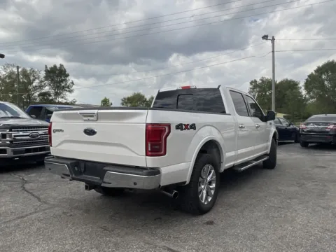 More photos of 2016 Ford F-150 Lariat at Green Light Auto - Jonesville Road, IN