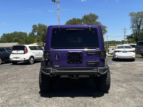 More photos of 2017 Jeep Wrangler Unlimited Sahara at Green Light Auto - Jonesville Road, IN