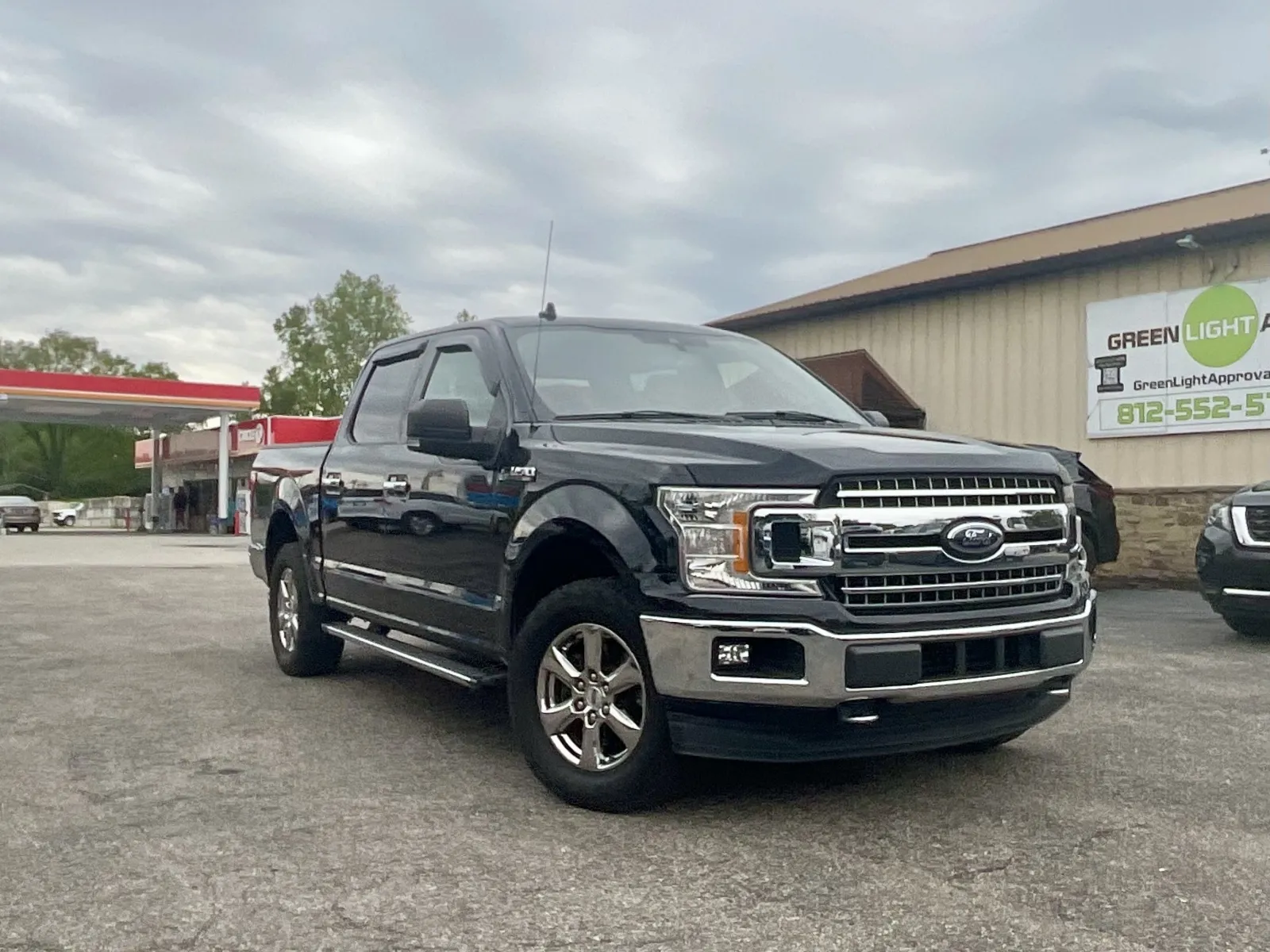 Black 2020 Ford F-150 XLT for sale in Columbus, IN