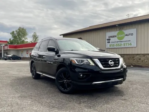 Photos of 2017 Nissan Pathfinder SL for sale in Columbus, IN at Green Light Auto - Jonesville Road
