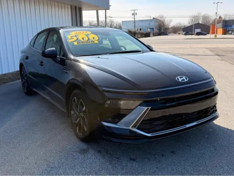 Black 2025 HYUNDAI SONATA SEL for sale in Merrillville, IN