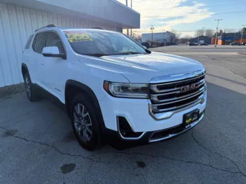 White 2023 GMC ACADIA SLT for sale in Merrillville, IN