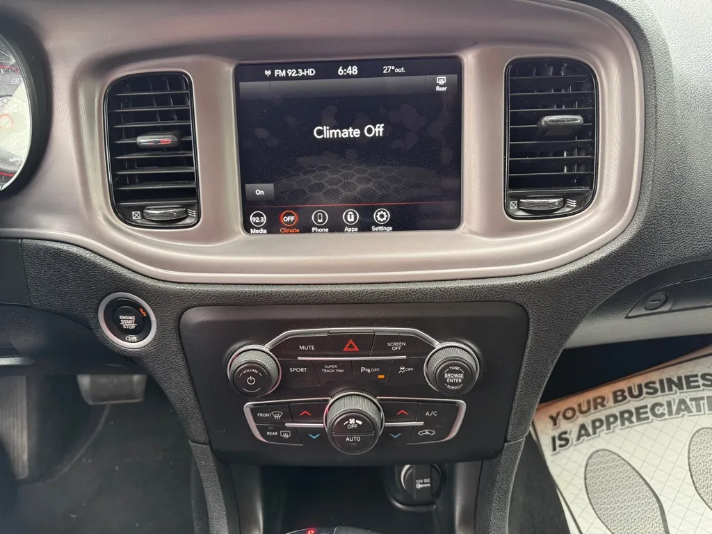 2023 Dodge Charger SXT - Photo 9
