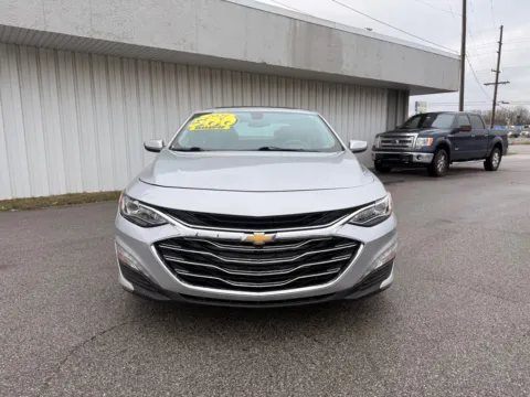 Photos of 2021 CHEVROLET MALIBU LT for sale in Merrillville, IN at Elite Auto Sales 3