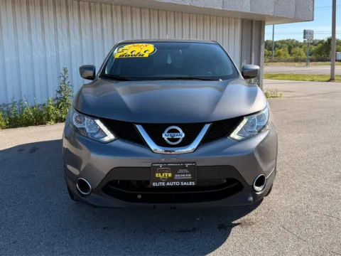 Photos of 2018 NISSAN ROGUE SPORT S for sale in Merrillville, IN at Elite Auto Sales 3