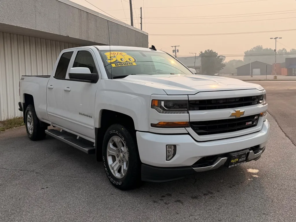 White 2016 CHEVROLET SILVERADO 1500 LT for sale in Merrillville, IN
