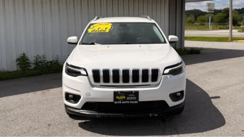 Photos of 2020 JEEP CHEROKEE LATITUDE PLUS for sale in Merrillville, IN at Elite Auto Sales 3