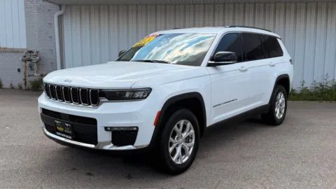 Another view of 2023 JEEP GRAND CHEROKEE L LIMITED for sale in Merrillville, IN at Elite Auto Sales 3