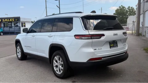 More photos of 2023 JEEP GRAND CHEROKEE L LIMITED at Elite Auto Sales 3, IN