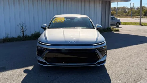 Photos of 2026 HYUNDAI SONATA HYBRID for sale in Merrillville, IN at Elite Auto Sales 3