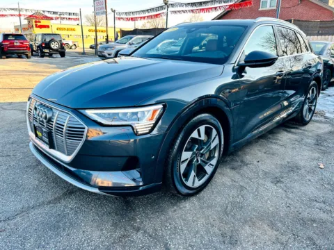 More photos of 2023 AUDI E-TRON QUATTRO PREMIUM PLUS at Elite Auto Sales 2, IN