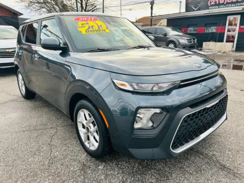 Gray 2021 KIA SOUL LX for sale in Hammond, IN