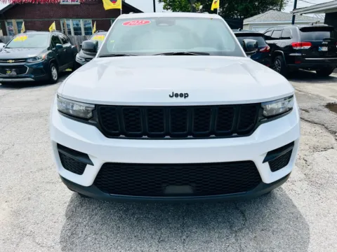 More photos of 2025 JEEP GRAND CHEROKEE LAREDO at Elite Auto Sales 2, IN