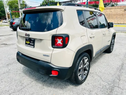 More photos of 2016 JEEP RENEGADE LATITUDE at Elite Auto Sales 2, IN