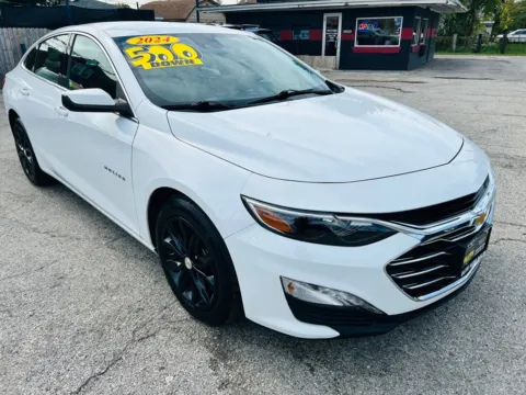 White 2024 CHEVROLET MALIBU LT for sale in Hammond, IN
