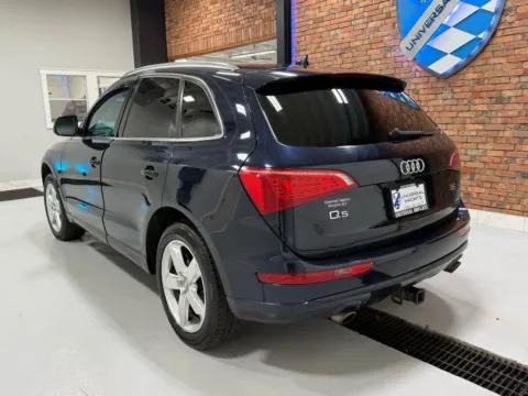 Another view of 2010 Audi Q5 3.2 Quattro Premium Sport Utility 4D for sale in Rochester, NY at Universal Imports of Rochester