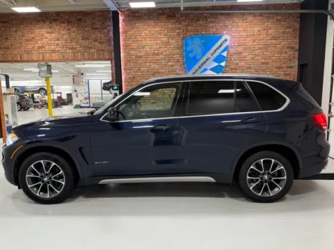 Photos of 2018 BMW X5 xDrive35i Sport Utility 4D for sale in Rochester, NY at Universal Imports of Rochester